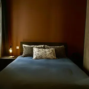  Alloggio in famiglia Airport Bedroom With Your Own Private Bathroom Self Check In And Self Check Out Air-condition Included Malta