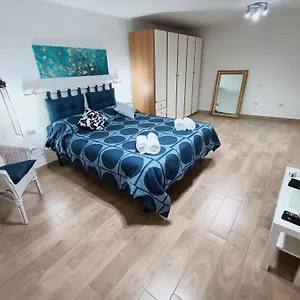  Appartamento A Casa E Cardetella Italia